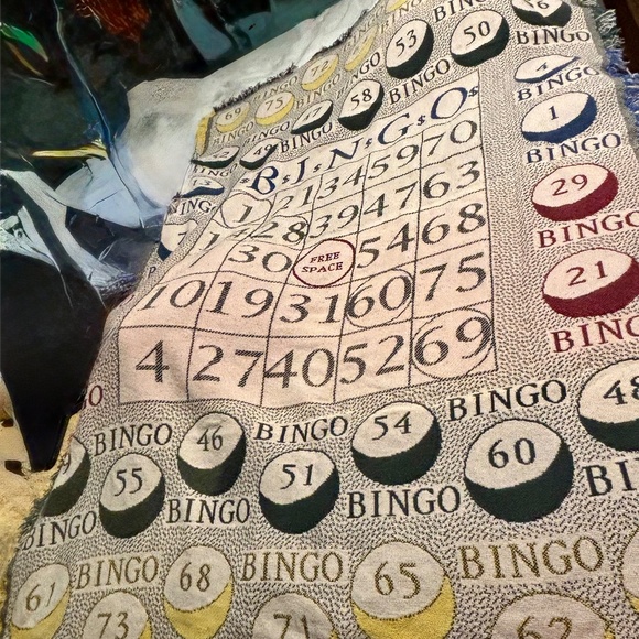 Large BINGO Blanket - Picture 3 of 4